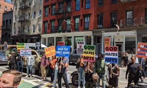 STREETWEAR BRAND THE HUNDREDS BEHIND STAGED NFTS PROTEST IN NEW YORK