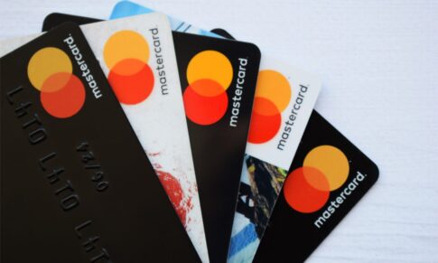 MASTERCARD PARTNERS WITH NFT MARKETPLACES FOR SAFER AND EASIER PURCHASES